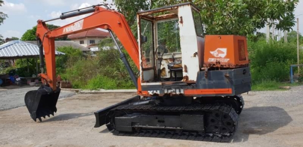 ขายด่วน175,000รถแบคโฮKUBOTAคูโบต้าKH120เทียบเท่าPC50เครื่องคูโบต้า4สูบปั่มแรงรถนอกเพิ่งนำเข้ามาใหม่ยังไม่เคยใช้งานในเมืองไทยเลย