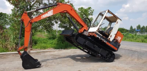ขายด่วน175,000รถแบคโฮKUBOTAคูโบต้าKH120เทียบเท่าPC50เครื่องคูโบต้า4สูบปั่มแรงรถนอกเพิ่งนำเข้ามาใหม่ยังไม่เคยใช้งานในเมืองไทยเลย