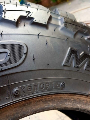 ขายยาง TOYO M/T MADE IN JAPAN 32&quot; หน้าแคบ ขอบ 16