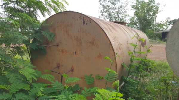 ขาย ถังน้ำมัน 20,000 ลิตร มีขาตั้งเรียบร้อย ราคาต่อรองได้ ขาย ถังน้ำมัน 20,000 ลิตร มีขาตั้งเรียบร้อย ราคาต่อรองได้