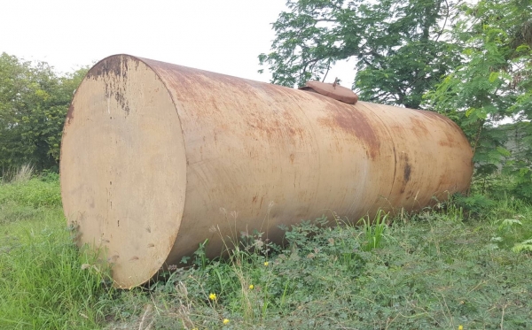 ขาย ถังน้ำมัน 20,000 ลิตร มีขาตั้งเรียบร้อย ราคาต่อรองได้