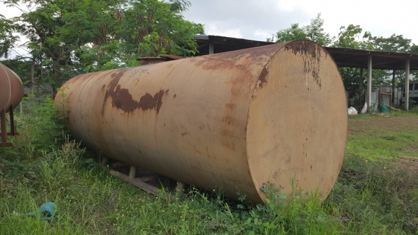 ขาย ถังน้ำมัน 20,000 ลิตร มีขาตั้งเรียบร้อย ราคาต่อรองได้ ขาย ถังน้ำมัน 20,000 ลิตร มีขาตั้งเรียบร้อย ราคาต่อรองได้