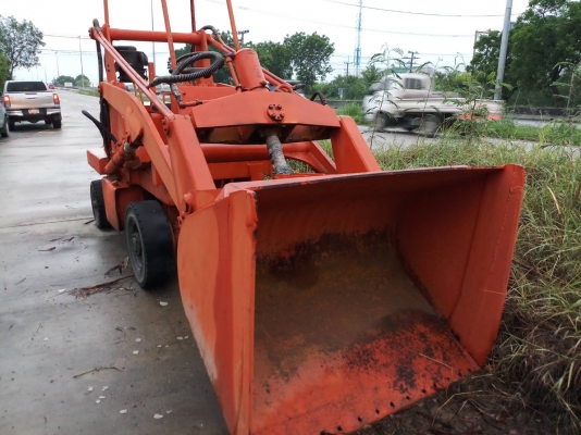 รถตักKOMATSU