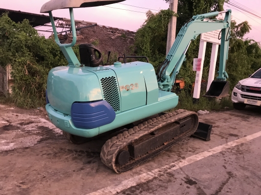 Komatsu pc30-7สภาพดีเก่าญี่ปุ่นมีใบอินวอยไม่เคยใช้ในไทย Komatsu pc30-7สภาพดีเก่าญี่ปุ่นมีใบอินวอยไม่เคยใช้ในไทย