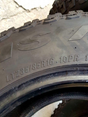 ขายยาง MAXXIS 32" ขอบ 16 สวยๆ ขายยาง MAXXIS 32" ขอบ 16 สวยๆ