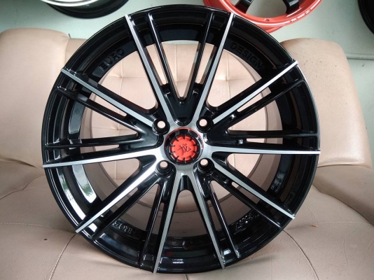 แม็กใหม่ขอบ 15 ราคา 7900 พร้อมยางไทยดีสโตน 12900 บาท