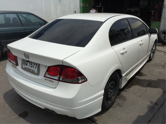 ยาง Dunlop 205 55 16 กลางปี17 ดอกเต็ม ไม่มีปะ ใช้ยาว ราคาไม่แพง ยาง Dunlop 205 55 16 กลางปี17 ดอกเต็ม ไม่มีปะ ใช้ยาว ราคาไม่แพง