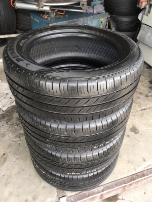 ยาง Dunlop 205 55 16 กลางปี17 ดอกเต็ม ไม่มีปะ ใช้ยาว ราคาไม่แพง ยาง Dunlop 205 55 16 กลางปี17 ดอกเต็ม ไม่มีปะ ใช้ยาว ราคาไม่แพง