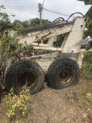 ขายด่วน รถตักเหมืองแร่ 2คัน เดิมใช้งานอยู่ตอนนี้จอด มา2ปี ไม่ได้ใช้สนใจเอาไปปรับสภาพเอง เหมา2คัน เพียง 75000 บาท