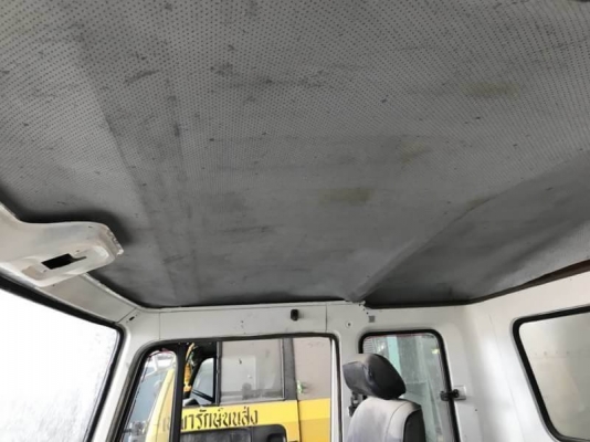 ขาย 285,000 บาท HINO FF177 ตู้ 3 บาน ยาว 7.2 เมตร เครื่อง EH700-168 แรง หัวบาง ยางดี คัสชีสวย เอกสารเล่มทะเบียน  รถอยู่   สมุทรปราการ บางพลี   โทร 0610710295ฟ