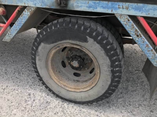 ขาย 300,000 บาท HINO FF177 ตู้ 10 บาน ยาว 7.2 เมตร เครื่อง EH700-168 แรง หัวบาง ยางดี คัสชีสวย เอกสารเล่มทะเบียน  รถอยู่   สมุทรปราการ บางพลี   โทร 0610710295