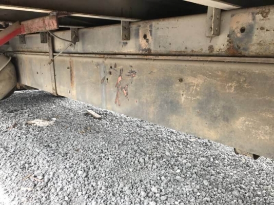 ขาย 300,000 บาท HINO FF177 ตู้ 10 บาน ยาว 7.2 เมตร เครื่อง EH700-168 แรง หัวบาง ยางดี คัสชีสวย เอกสารเล่มทะเบียน  รถอยู่   สมุทรปราการ บางพลี   โทร 0610710295