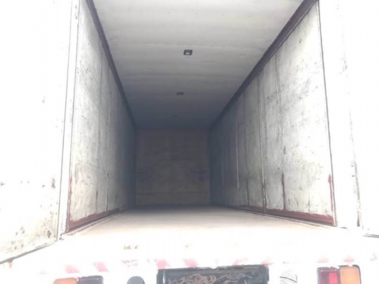 ขาย 300,000 บาท HINO FF177 ตู้ 10 บาน ยาว 7.2 เมตร เครื่อง EH700-168 แรง หัวบาง ยางดี คัสชีสวย เอกสารเล่มทะเบียน  รถอยู่   สมุทรปราการ บางพลี   โทร 0610710295