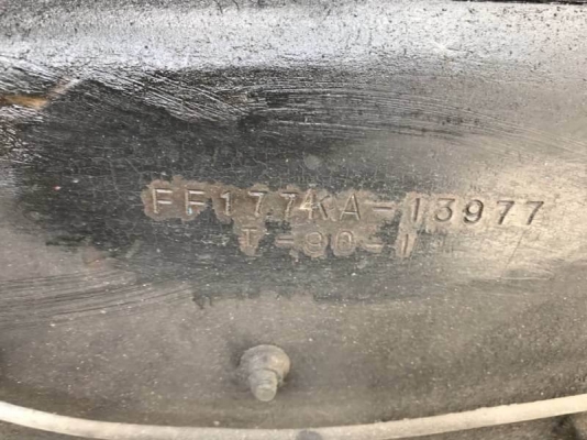 ขาย 300,000 บาท HINO FF177 ตู้ 10 บาน ยาว 7.2 เมตร เครื่อง EH700-168 แรง หัวบาง ยางดี คัสชีสวย เอกสารเล่มทะเบียน  รถอยู่   สมุทรปราการ บางพลี   โทร 0610710295