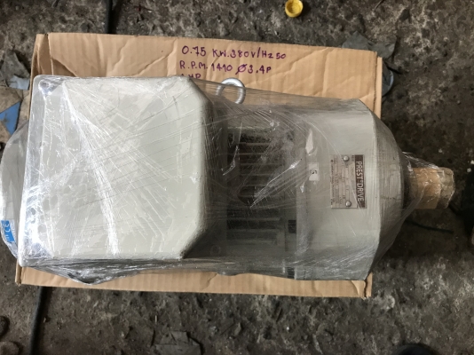 ขายมอเตอร์เกียร์ Prest drive Sumitomo 1HP. 380V อัตราทด 1:5 มีระบบเบรคในตัว ของใหม่ในกล่อง ไม่เคยใช้งาน มี 4ตัวครับ