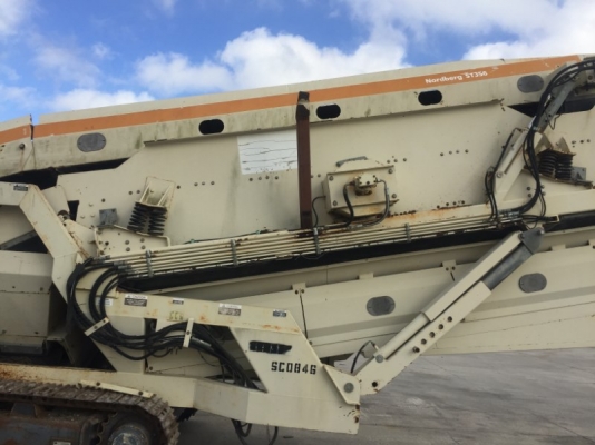 ตะแกรงแยกหิน