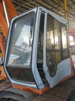 Hitachi EX120-2 รถเก่าญี่ปุ่น ใส่บูมยาว ใบแทรกยาว70cm สนใจติดต่อ0813553478(คุณโย)