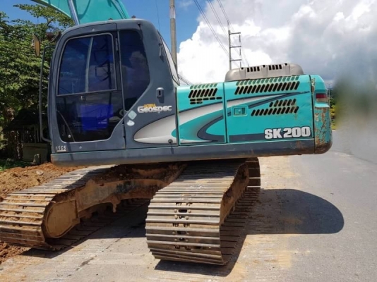 รถแบคโฮ KOBELCO SK200 / YN - 11. , ( รถทำงาน 3,xxx ชม. ) สนใจติดต่อ 081 - 6079515