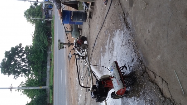 เครื่องฉีดน้ำแรงดันสูง