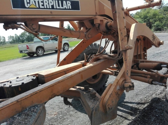 รถเกรด CAT 140 G ราคา 2,200,000 รถกทม.