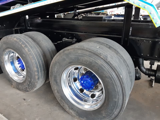 พ่วง 22 ล้อ HINO 380 ปี56 กระบะมิเนียม - ดั้ม อู่.โชคชัย แม่ยาว 6.20ม. ลูกยาว7ม. บรรทุกของได้ 32 ตัน