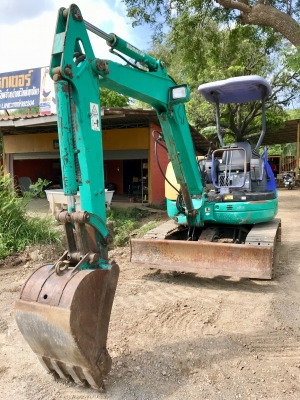 KOMATSU 30MR-1 ขนาดPC-30 <มีVDOให้ชม> รถเก่านอกแท้☎️ติดต่อ 085-5632278 (ราคาต่อรองได้)