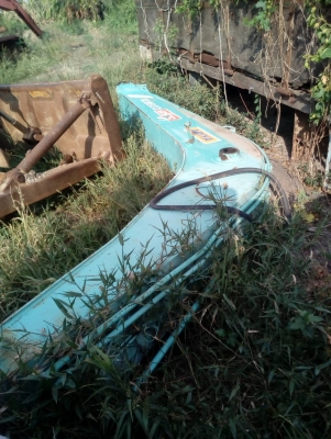 ขายบูม อาร์มรถแมคโค SK-120-5 ของแท้อาริยะ ไม่มีรอยแตก รอยร้าว สภาพสวยมากครับ