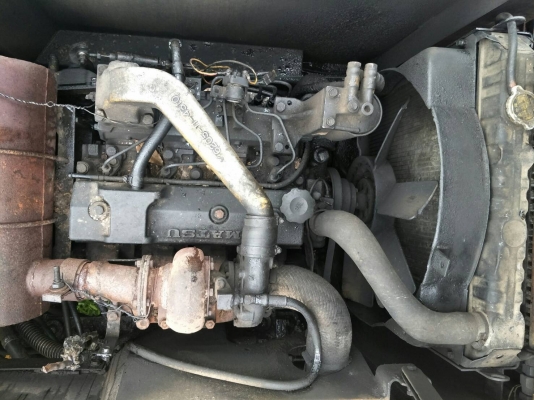 ขายรถแบคโฮ KOMATSU PC120-5 ตัวเดินใหญ่ มีระบบหัวกระแทก บูมอาร์มสวย เอวใหม่ ราคา 320000