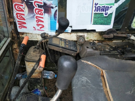 ขายรถแบคโฮ KOMATSU PC120-5 ตัวเดินใหญ่ มีระบบหัวกระแทก บูมอาร์มสวย เอวใหม่ ราคา 320000