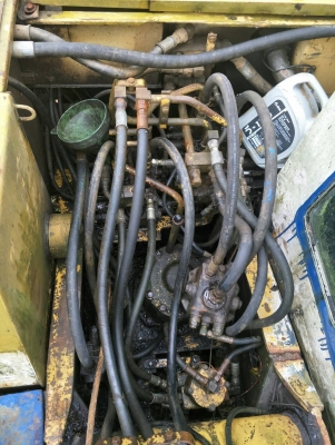 ขายรถแบคโฮ KOMATSU PC120-5 ตัวเดินใหญ่ มีระบบหัวกระแทก บูมอาร์มสวย เอวใหม่ ราคา 320000