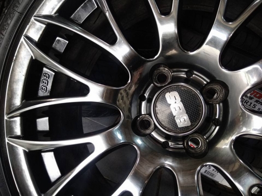 มือสอง BBS สีไฮเปอร์ ขอบ 17 ใส่รถ 4 รู 100 ราคา 7900 บาท