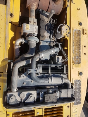 ขายรถแบคโฮ KOMATSU PC200-8 ใช้งาน 12,xxx ชั่วโมง สภาพดี พร้อมใช้งาน เอกสารเล่มทะเบียน