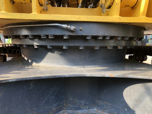 ขายรถแบคโฮ KOMATSU PC200-7 ใช้งาน 5 พันชั่วโมง ปี 2012 ซีเรียลสูง รุ่นท้าย ๆ สภาพนางฟ้า