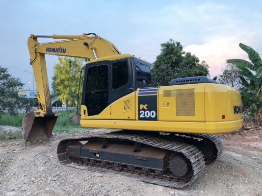 ขายรถแบคโฮ KOMATSU PC200-7 ใช้งาน 5 พันชั่วโมง ปี 2012 ซีเรียลสูง รุ่นท้าย ๆ สภาพนางฟ้า