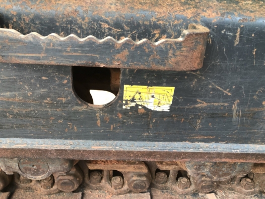 ขายรถแบคโฮ KOMATSU PC200-7 ใช้งาน 5 พันชั่วโมง ปี 2012 ซีเรียลสูง รุ่นท้าย ๆ สภาพนางฟ้า