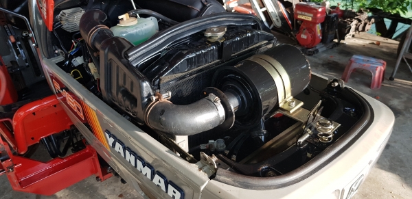 รถไถนั่งขับพร้อมใช้งาน 18 แรง พร้อมโรตารี พร้อมชุดตักหน้า