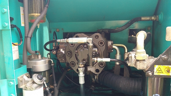 ขาย 1,690,000 KOBELCO sk 200-8 super เล่มทะเบียนภาษีไม่ขาด ไฟฟ้าครบ เครื่องดี ปั้มแรง เอวแน่น ช่วงล่างเต็ม แอร์เย็น รถสวยพร้อมใช้เอกสารพร้อมโอน รถอยู่ กทม. 090-772-3710 090-772-3708