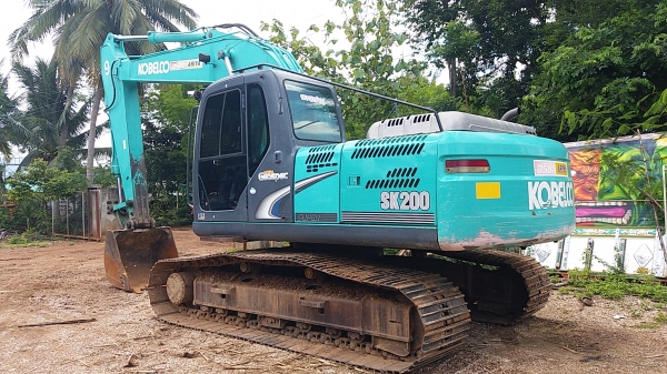 ขาย 1,690,000 KOBELCO sk 200-8 super เล่มทะเบียนภาษีไม่ขาด ไฟฟ้าครบ เครื่องดี ปั้มแรง เอวแน่น ช่วงล่างเต็ม แอร์เย็น รถสวยพร้อมใช้เอกสารพร้อมโอน รถอยู่ กทม. 090-772-3710 090-772-3708