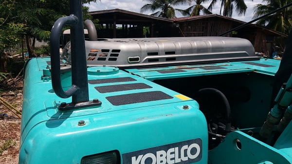 ขาย 1,690,000 KOBELCO sk 200-8 super เล่มทะเบียนภาษีไม่ขาด ไฟฟ้าครบ เครื่องดี ปั้มแรง เอวแน่น ช่วงล่างเต็ม แอร์เย็น รถสวยพร้อมใช้เอกสารพร้อมโอน รถอยู่ กทม. 090-772-3710 090-772-3708