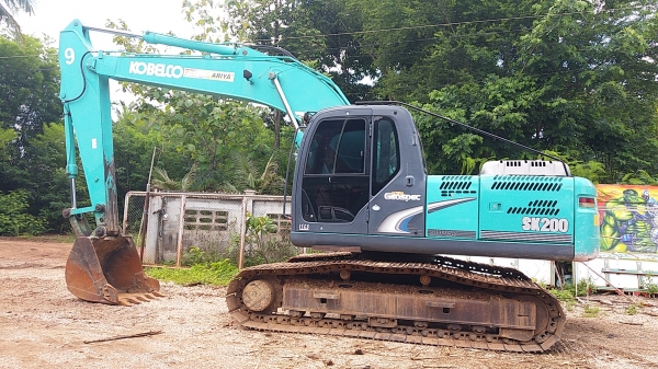 ขาย 1,690,000 KOBELCO sk 200-8 super เล่มทะเบียนภาษีไม่ขาด ไฟฟ้าครบ เครื่องดี ปั้มแรง เอวแน่น ช่วงล่างเต็ม แอร์เย็น รถสวยพร้อมใช้เอกสารพร้อมโอน รถอยู่ กทม. 090-772-3710 090-772-3708