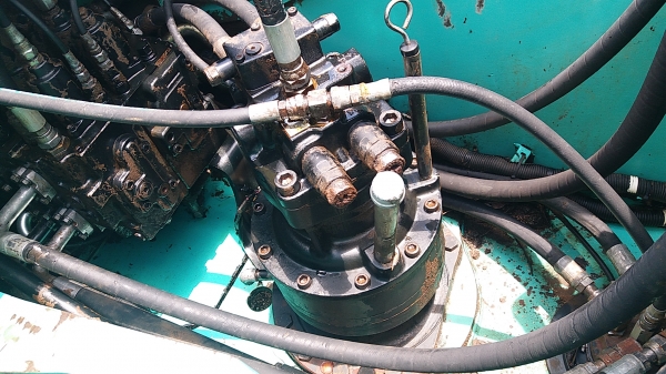 ขาย 1,690,000 KOBELCO sk 200-8 super เล่มทะเบียนภาษีไม่ขาด ไฟฟ้าครบ เครื่องดี ปั้มแรง เอวแน่น ช่วงล่างเต็ม แอร์เย็น รถสวยพร้อมใช้เอกสารพร้อมโอน รถอยู่ กทม. 090-772-3710 090-772-3708