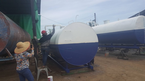 ถังน้ำมันขนาด 15000 ลิตรมือสองสภาพสวย ถังน้ำมันขนาด 15000 ลิตรมือสองสภาพสวย