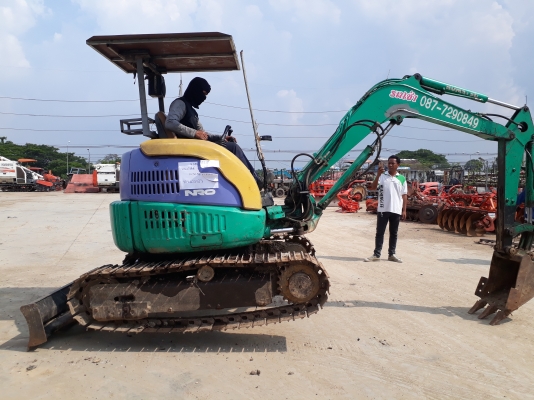 รถขุดมือสอง