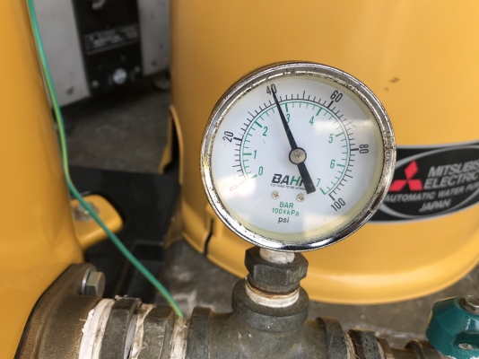 ขายปั้มน้ำอัตโนมัติ Mitsubishi 200W สภาพสวยมาก เดิมๆหมุนนิ่ม ใช้งานมาน้อย ตรวจเช็คแรงดันเรียบร้อย ไม่มีรั่วซึม พร้อมใช้งาน ราคา 3,800 บาทพร้อมส่ง