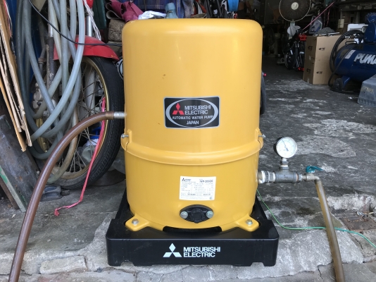ขายปั้มน้ำอัตโนมัติ Mitsubishi 200W สภาพสวยมาก เดิมๆหมุนนิ่ม ใช้งานมาน้อย ตรวจเช็คแรงดันเรียบร้อย ไม่มีรั่วซึม พร้อมใช้งาน ราคา 3,800 บาทพร้อมส่ง