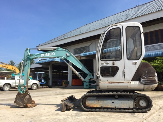 รถขุด Kobelco SK025-1 Coupe มือสอง นำเข้าจากญี่ปุ่น พร้อมใช้งาน