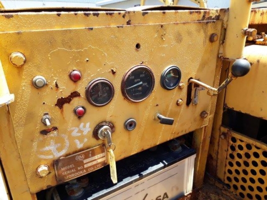 รถดั้มแทรคยาง MST600 มือสองญี่ปุ่น รถดั้มแทรคยาง MST600 มือสองญี่ปุ่น