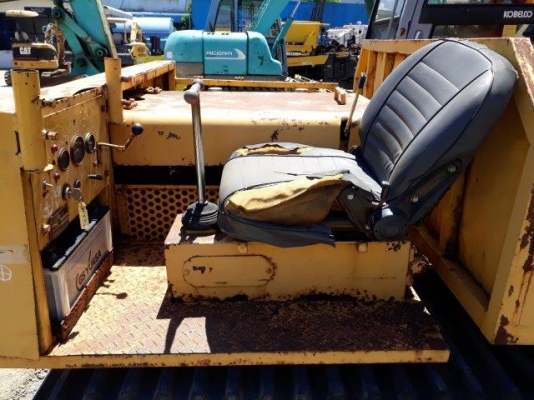 รถดั้มแทรคยาง MST600 มือสองญี่ปุ่น รถดั้มแทรคยาง MST600 มือสองญี่ปุ่น