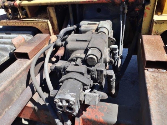 รถดั้มแทรคยาง MST600 มือสองญี่ปุ่น รถดั้มแทรคยาง MST600 มือสองญี่ปุ่น