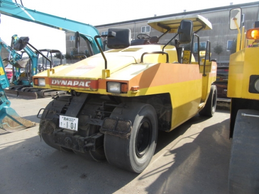 ขายรถบด CP205  โทร 061-4194021 พรภวิษย์